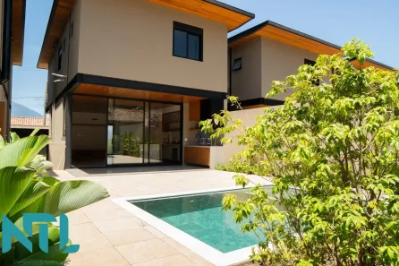 Sobrado com 4 Quartos à venda, 143m² no Barequeçaba, São Sebastião