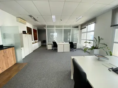 Sala Comercial à venda, 84m² no Vila São Francisco (Zona Sul), São Paulo