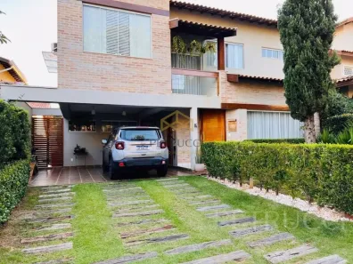 Sobrado com 3 Quartos à venda, 270m² no Vila Faustina II, Valinhos