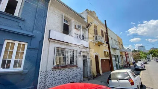 Casa com 3 Quartos à venda, 140m² no Floresta, Porto Alegre