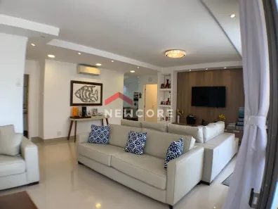 Apartamento com 5 Quartos à venda, 216m² no Pitangueiras, Guarujá