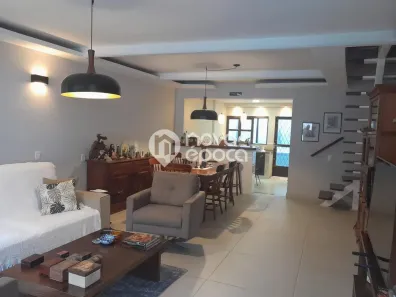 Casa com 3 Quartos à venda, 180m² no Cosme Velho, Rio de Janeiro