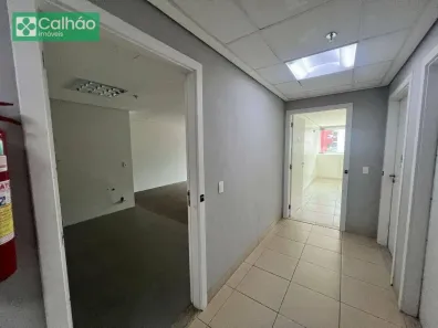 Sala Comercial para alugar, 85m² no Asa Norte, Brasília