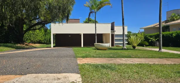 Casa de Condomínio com 4 Quartos à venda, 255m² no Residencial Aldeia do Vale, Goiânia