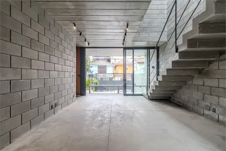 Sobrado com 3 Quartos à venda, 127m² no Vila Ipojuca, São Paulo