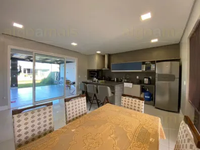 Casa de Condomínio com 3 Quartos à venda, 195m² no Rainha do Mar, Xangri-Lá