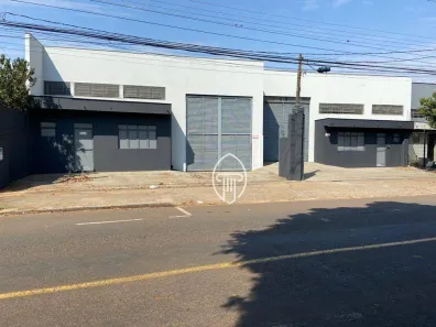 Galpão/Depósito/Armazém para alugar, 344m² no Indústrias Leves, Londrina