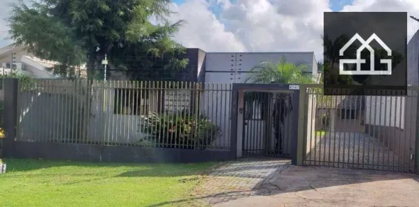 Casa com 3 Quartos à venda, 230m² no Canadá, Cascavel