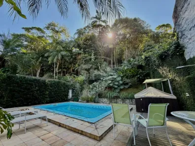Casa com 4 Quartos à venda, 299m² no Jardim Blumenau, Blumenau