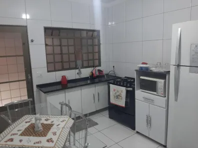 Casa com 2 Quartos à venda, 73m² no Jardim Paraíso, Presidente Prudente