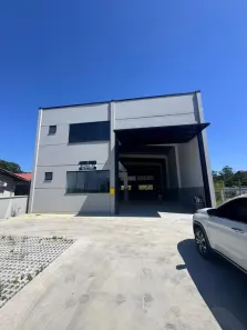 Galpão/Depósito/Armazém para alugar, 400m² no Potecas, São José