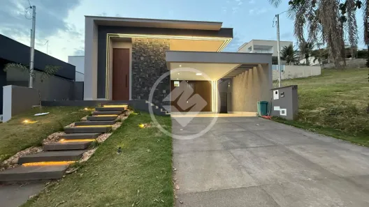 Casa de Condomínio com 3 Quartos à venda, 173m² no Residencial Vale Verde, Senador Canedo