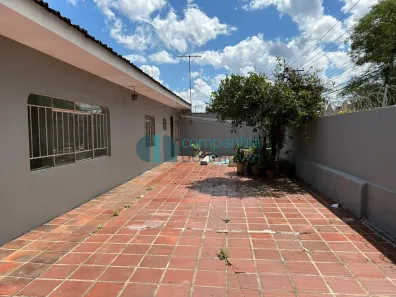 Casa com 3 Quartos à venda, 178m² no Uberaba, Curitiba