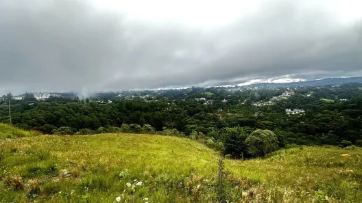 Lote/Terreno à venda, 2650m² no Colinas Capivari, Campos do Jordão