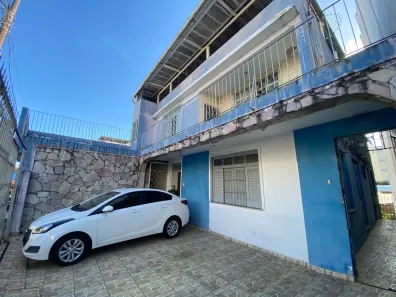 Casa com 8 Quartos à venda, 380m² no Candeal, Salvador