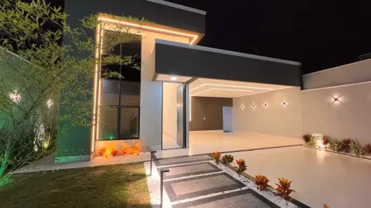 Casa com 3 Quartos à venda, 220m² no Parque Amazônia, Goiânia