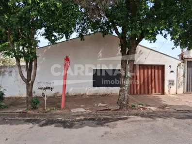 Casa com 3 Quartos à venda, 195m² no Jardim Roberto Selmi Dei, Araraquara