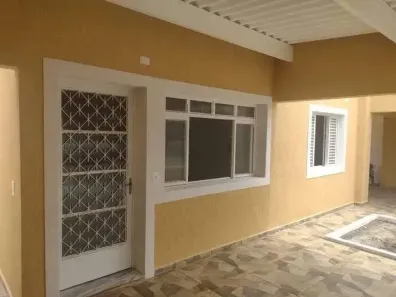 Casa com 3 Quartos à venda, 258m² no Parque São Cristóvão, Taubaté