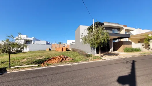 Lote/Terreno à venda, 250m² no Jardim Esmeralda, Marília