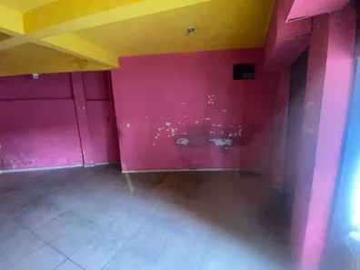 Ponto Comercial à venda, 180m² no Del Castilho, Rio de Janeiro