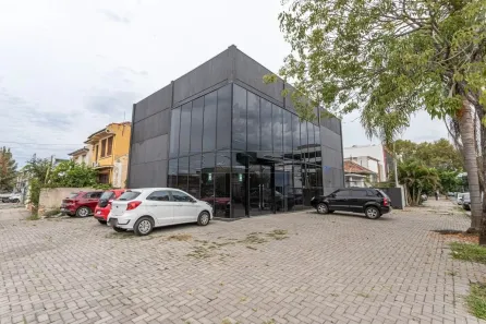 Ponto Comercial para alugar, 384m² no São Geraldo, Porto Alegre