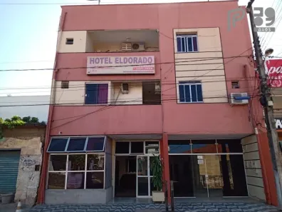 Imóvel Comercial com 11 Quartos à venda, 750m² no Centro, Chapadinha