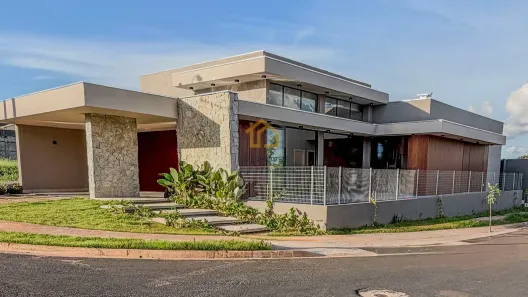 Casa de Condomínio com 3 Quartos à venda, 250m² no Jardim Vitagliano, São José do Rio Preto