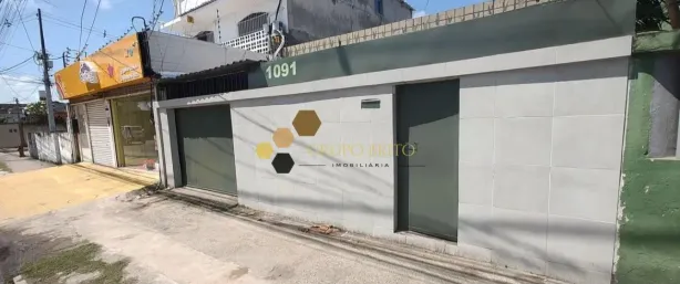 Casa com 3 Quartos para alugar, 240m² no Afogados, Recife