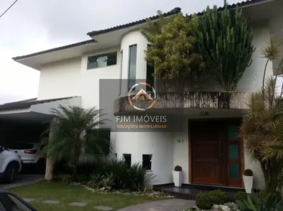 Casa de Condomínio com 4 Quartos à venda, 450m² no Badu, Niterói