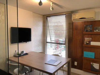 Sala Comercial à venda, 25m² no Centro, Florianópolis