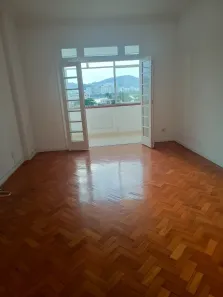 Apartamento com 3 Quartos para alugar, 101m² no Urca, Rio de Janeiro