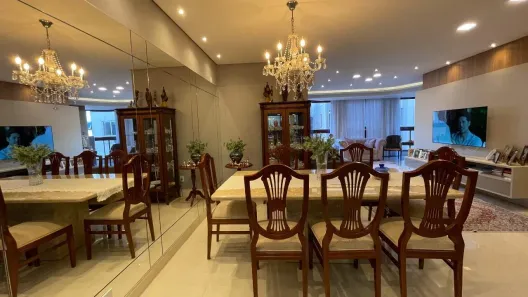 Apartamento com 3 Quartos à venda, 154m² no Coqueiros, Florianópolis