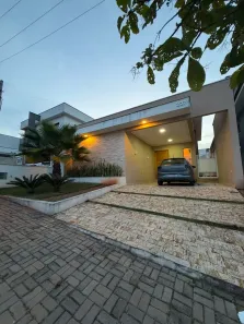 Casa de Condomínio com 3 Quartos para alugar, 160m² no Condominio Cataguá Way, Taubaté