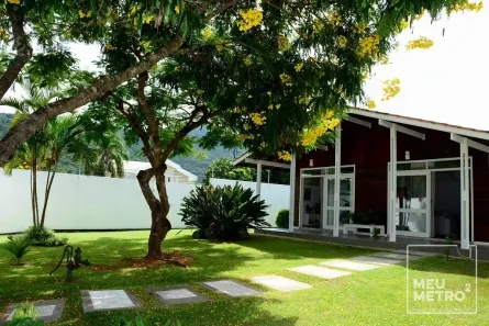 Casa com 5 Quartos à venda, 546m² no Lagoa da Conceição, Florianópolis