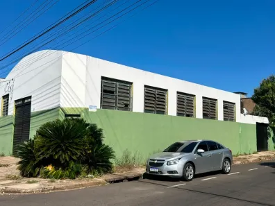 Galpão/Depósito/Armazém para alugar, 250m² no Jardim América, Araçatuba