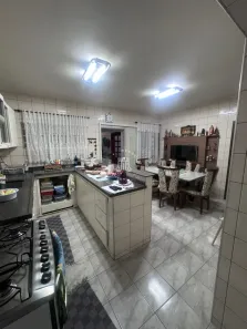 Sobrado com 6 Quartos à venda, 304m² no Jardim Carolina, Jundiaí