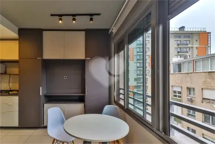 Apartamento com 1 Quarto para alugar, 25m² no Farroupilha, Porto Alegre