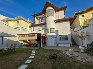 Casa de Condomínio com 5 Quartos à venda, 210m² no Urbanova, São José dos Campos
