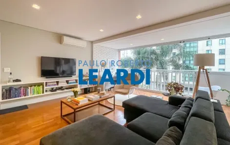 Apartamento com 2 Quartos à venda, 112m² no Jardim Paulista, São Paulo