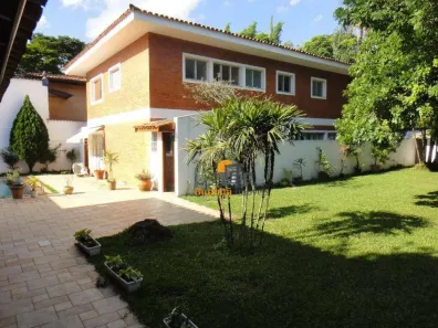 Sobrado com 4 Quartos à venda, 450m² no Jardim Morumbi, São Paulo