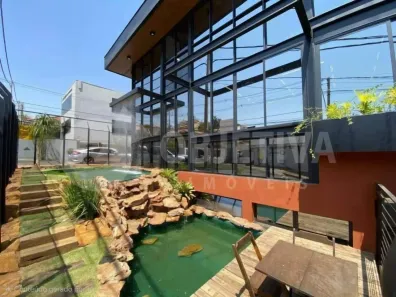 Prédio Comercial à venda, 735m² no Saraiva, Uberlândia