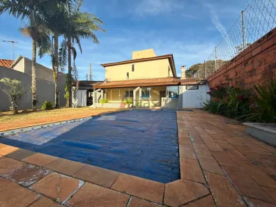 Casa de Condomínio com 4 Quartos para alugar, 316m² no Residencial Eldorado, São Carlos