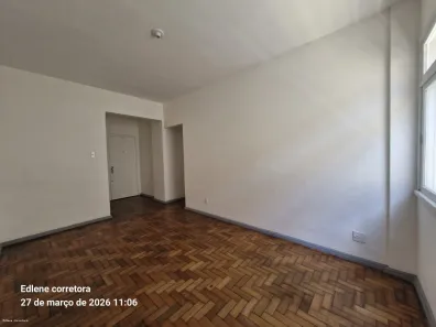 Apartamento com 2 Quartos para alugar, 62m² no Alto, Teresópolis