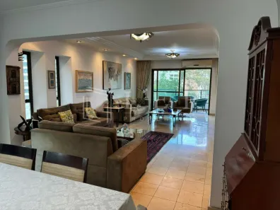 Apartamento com 3 Quartos à venda, 242m² no Vila Suzana, São Paulo