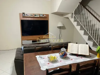 Casa com 2 Quartos à venda, 91m² no Casa de Pedra, Volta Redonda