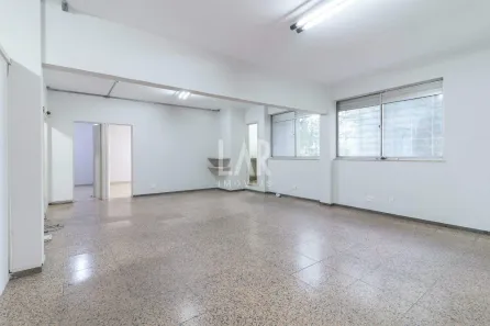 Sala Comercial para alugar, 110m² no Santa Efigênia, Belo Horizonte