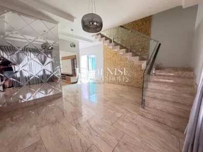 Sobrado com 4 Quartos à venda, 342m² no Elias Fausto, Elias Fausto