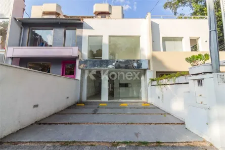 Imóvel Comercial com 2 Quartos à venda, 150m² no Vila Ester (Zona Norte), São Paulo