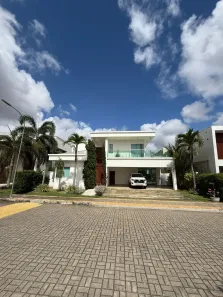 Sobrado com 6 Quartos à venda, 434m² no Lagoa Nova, Natal