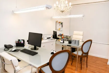 Sala Comercial para venda ou aluguel, 42m² no Jardim das Acácias, São Paulo